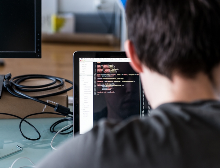 接码短信社区平台